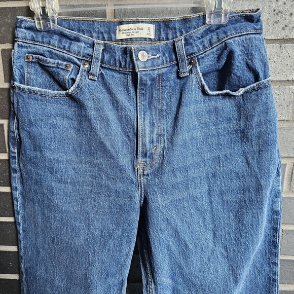 Abercrombie & Fitch Women's Blue Vintage Straight Leg High Rise Sz 29 / 8 Short - Picture 5 of 14